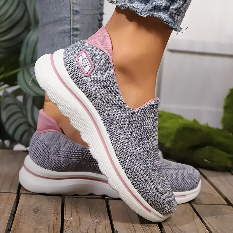 🔥Last Day 49% OFF - Comfortable Soft Sole Slip-On Sneakers