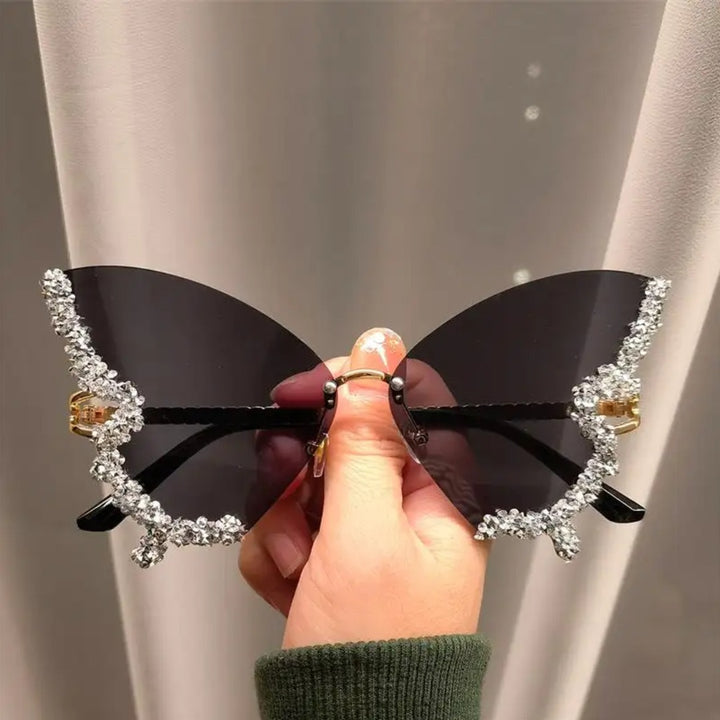 π¦β¨ Glam Fly Crystal Butterfly Wing Sunglasses ππ | Sparkle in Style with a Magical Touch! ππΆοΈ