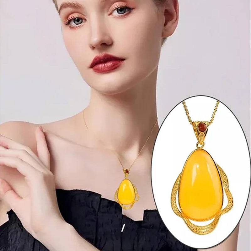 π₯β¨ Elegant & Retro Necklace π | Vintage Charm with Timeless Style! π