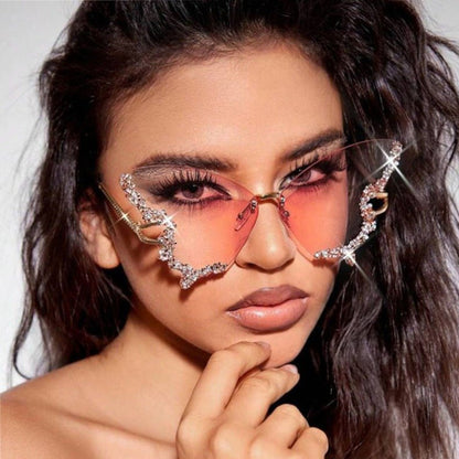 🦋✨ Glam Fly Crystal Butterfly Wing Sunglasses 😎💎 | Sparkle in Style with a Magical Touch! 🌈🕶️