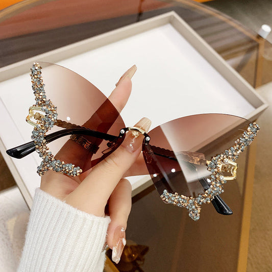 🦋✨ Glam Fly Crystal Butterfly Wing Sunglasses 😎💎 | Sparkle in Style with a Magical Touch! 🌈🕶️