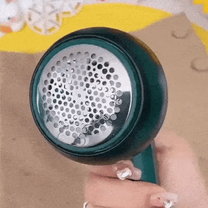 🌟 Revive Your Clothes | Electric Lint Remover