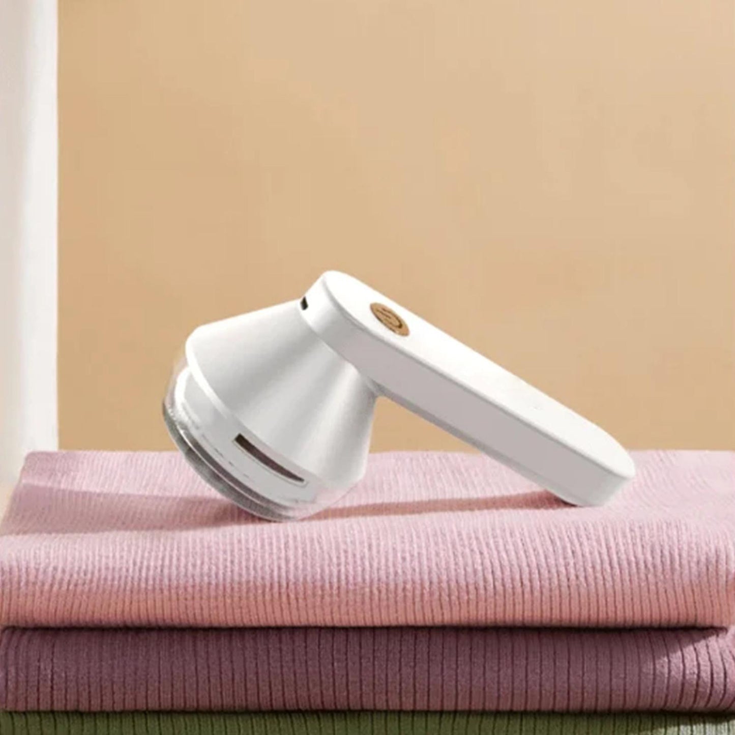 🌟 Revive Your Clothes | Electric Lint Remover
